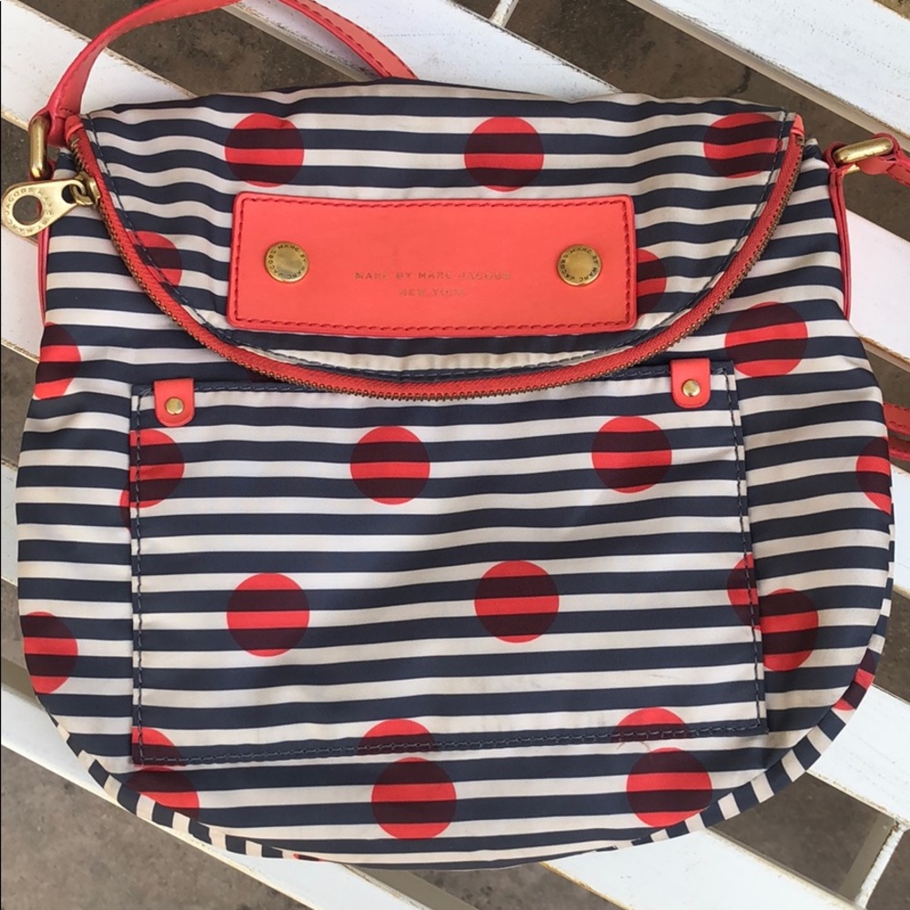Crossbody bag